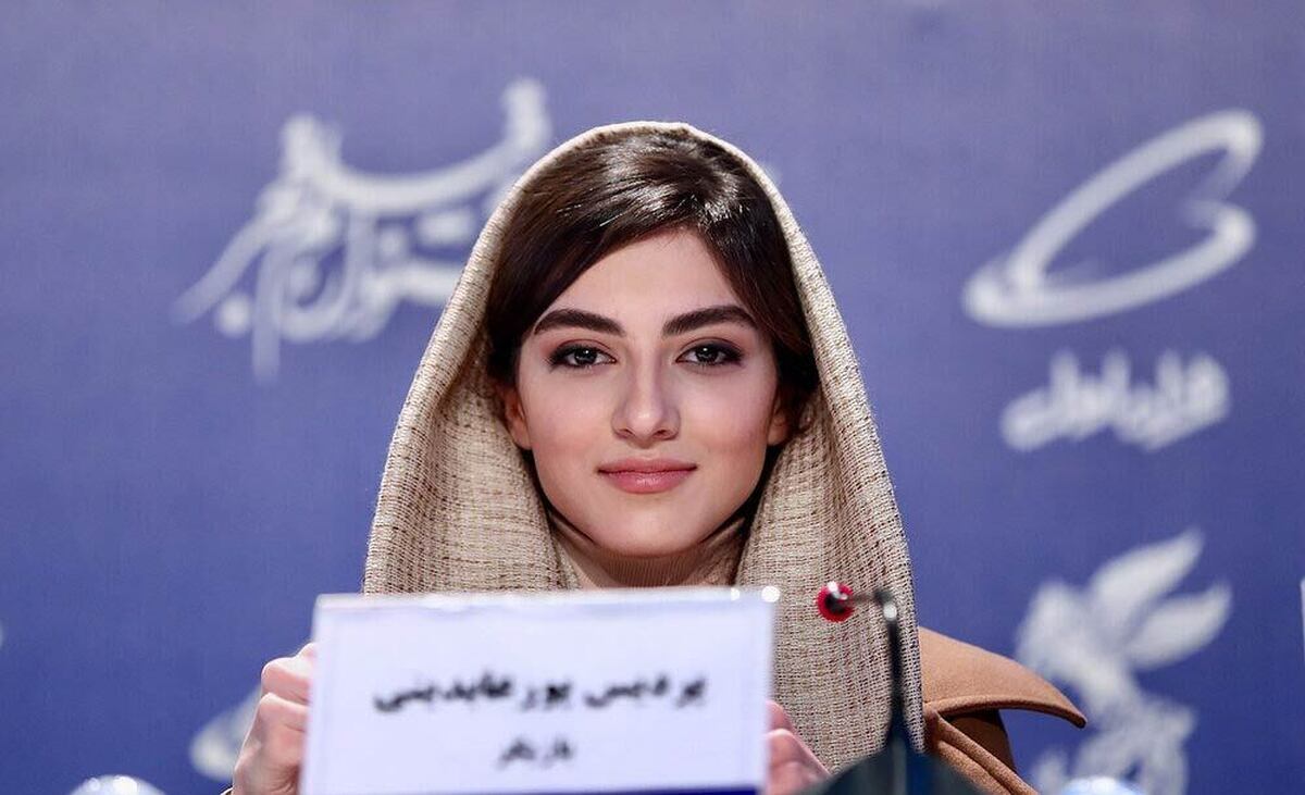 عکس جذاب پردیسپورعابدینی در تولد ۲۵ سالگیاش