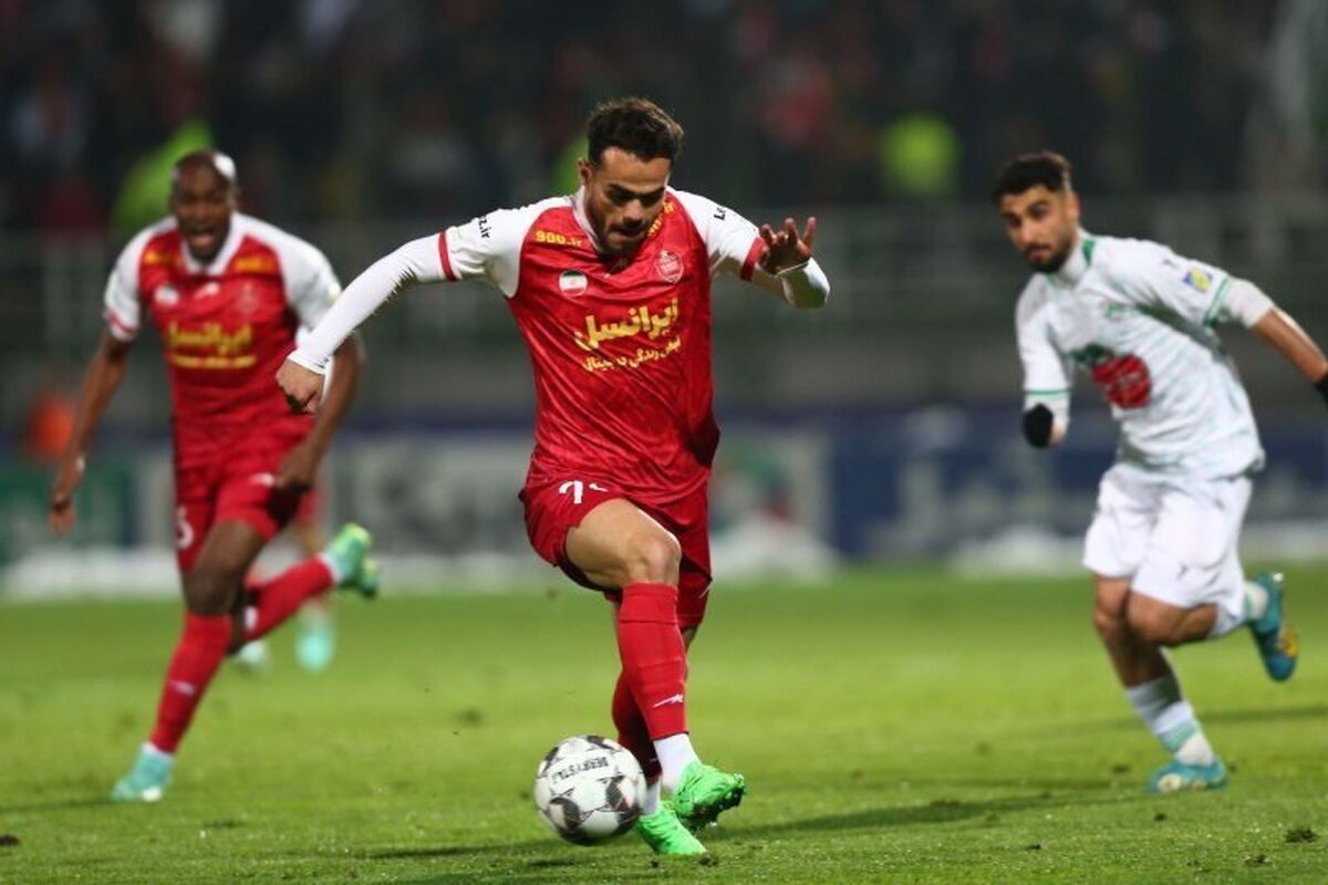  اورونوف با پرسپولیس تمدید نمی‌کند؟

