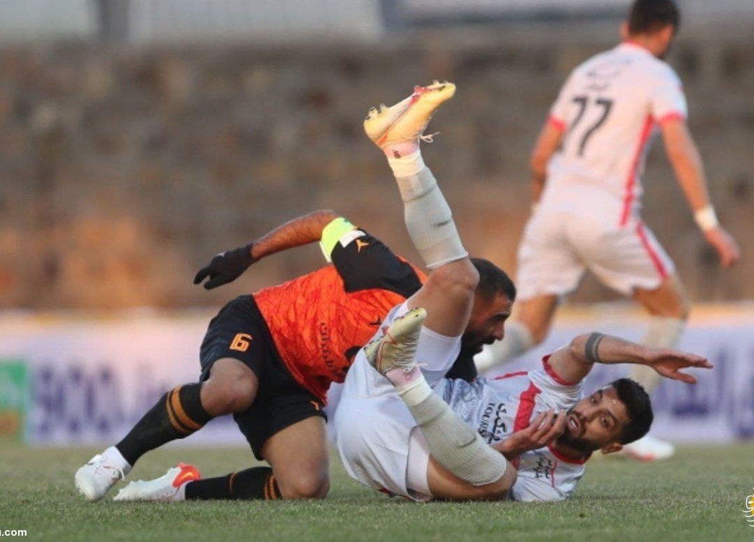 ساعت بازیهای مهم امروز فوتبال | روز سخت استقلال و پرسپولیس