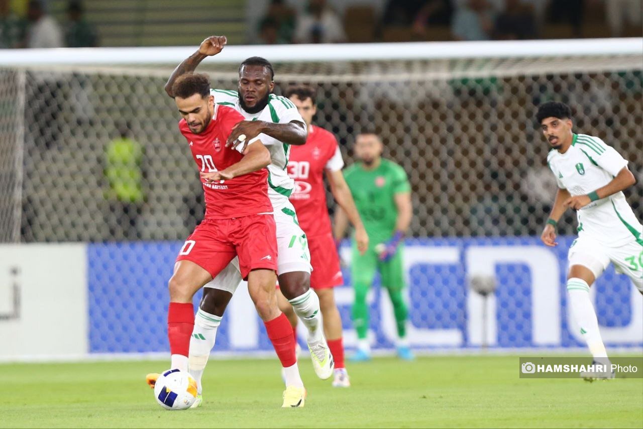 واکنش معنی دار ارونوف به بازی پرسپولیس- الاهلی