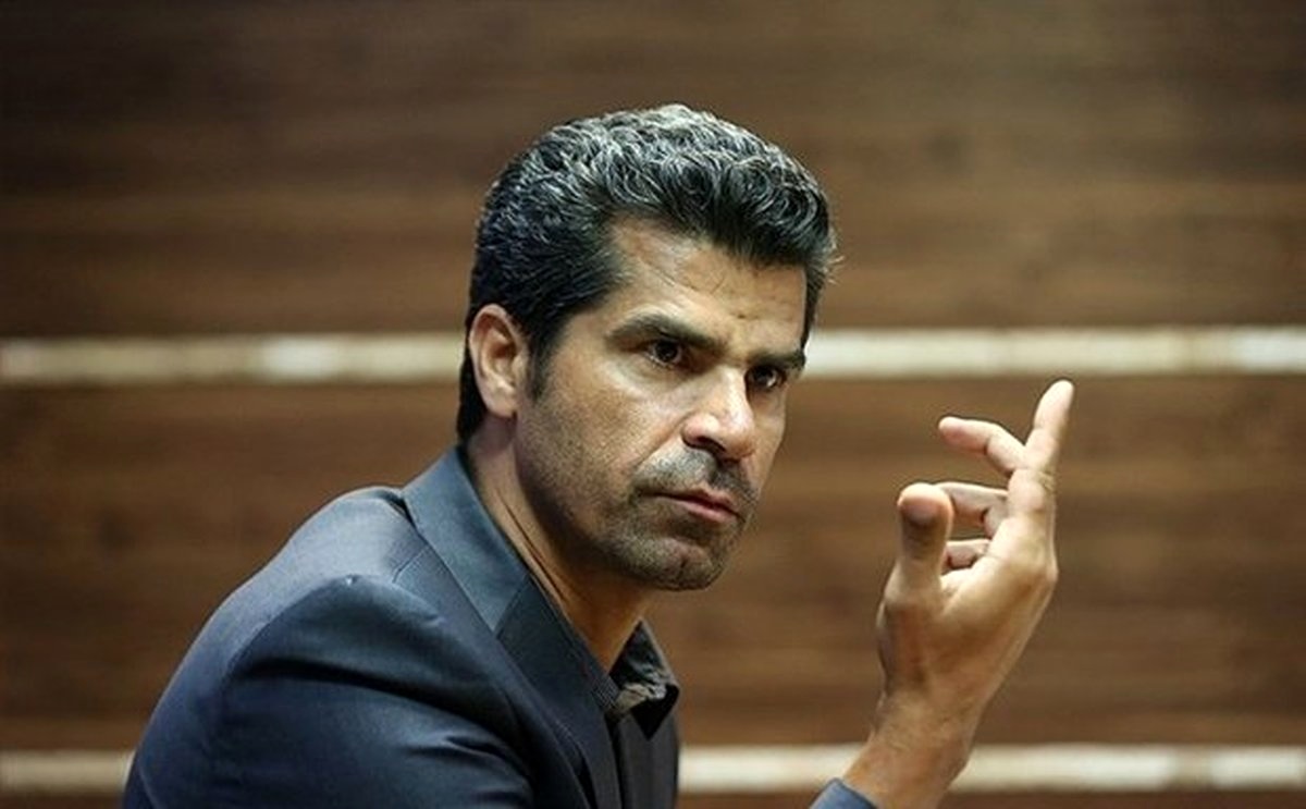 هادی ساعی : مهروز ساعی از قبل به عنوان سرمربی انتخاب شده بود