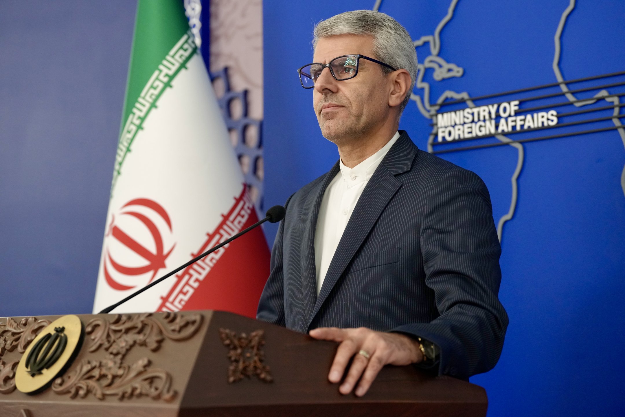 بقایی: هیچ بازرسی از آژانس در ایران حضور ندارد