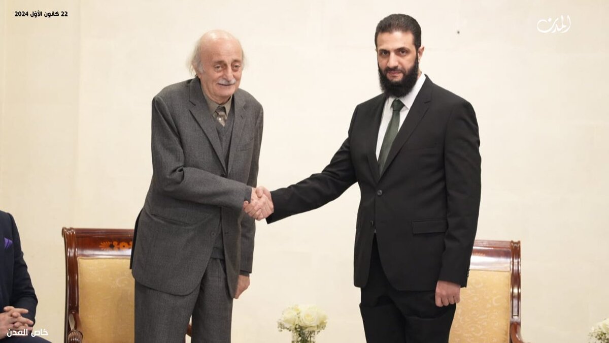 تیپ جدید الجولانی؛ کت و شلوار و کراوات + عکس
