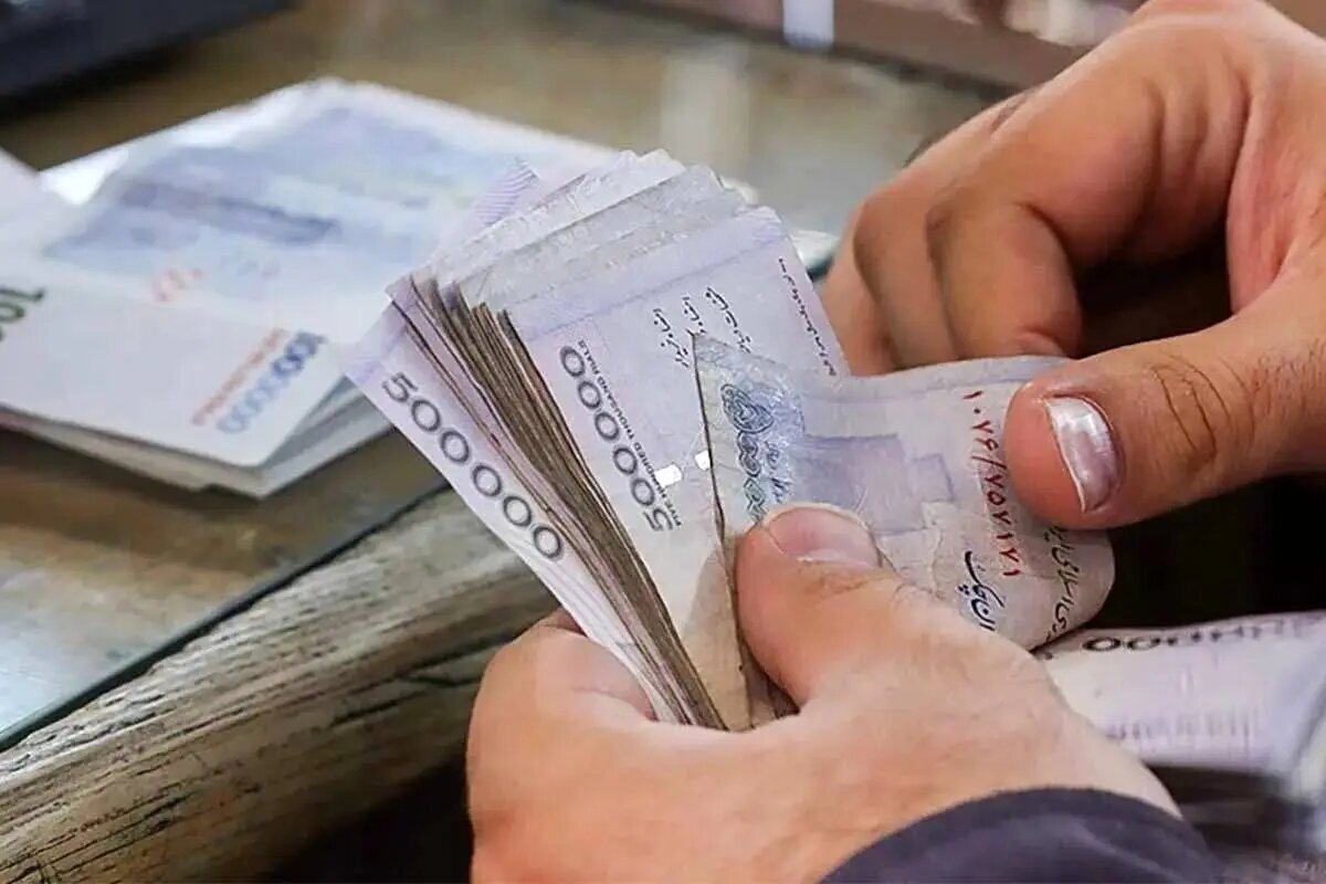 چرا معوقات فروردین ماه بازنشستگان پرداخت نمیشود؟
