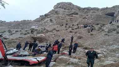 فوت ۷ سرباز در واژگونی اتوبوس مسافربری