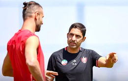 هاشمیان دو بازیکن پرسپولیس را مازاد کرد

