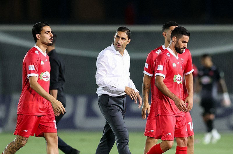هواداران پرسپولیس از خجالت درویش و هاشمیان در آمدند:

