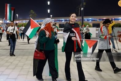 هواداران تیم فوتبال فلسطین در دیدار مقابل ایران