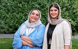 اخراج خواهر پگاه آهنگرانی و دختر منیژه حکمت از کانادا | ماجرا چیست؟ + عکس