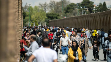 هشدار درباره آینده جمعیت ایران؛ سالمندی ۲ ایرانی از هر ۳ نفر