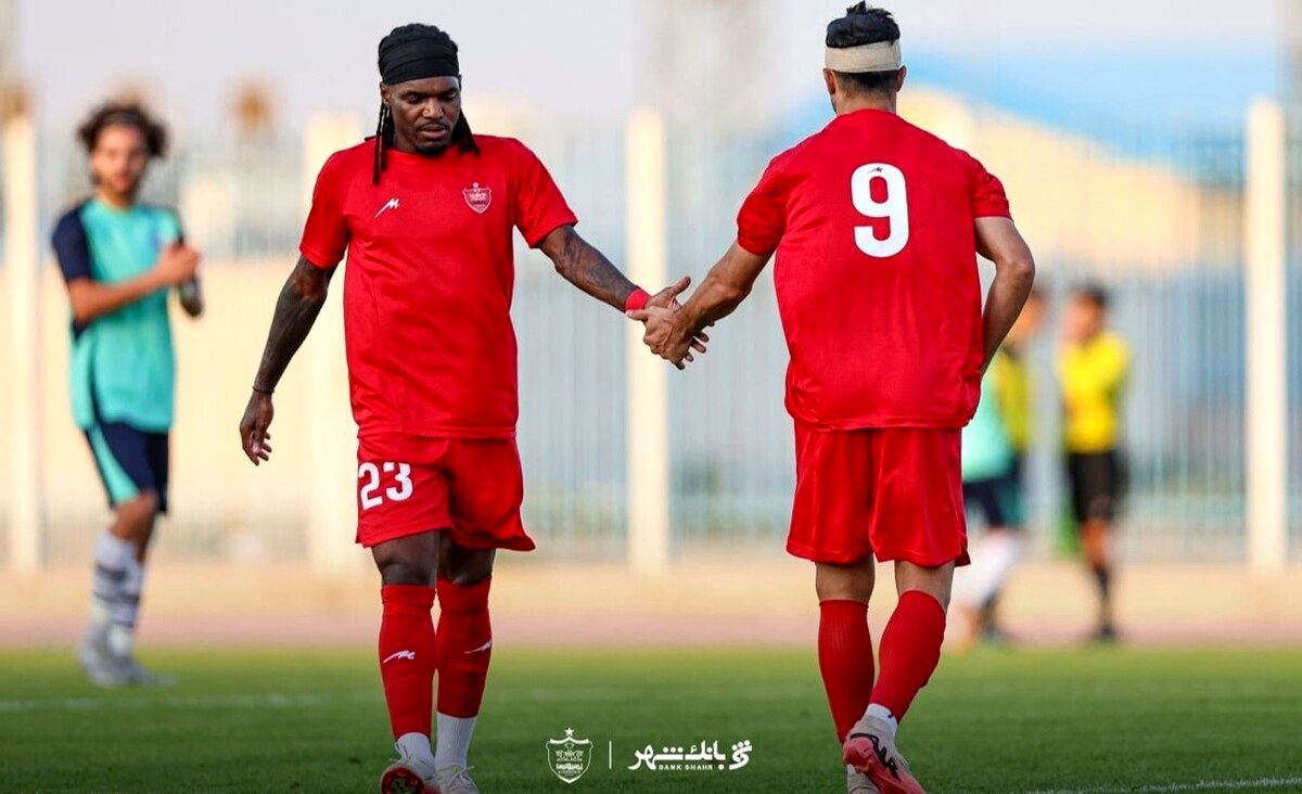 بحران در خط حمله پرسپولیس؛ بیفوما مصدوم شد و بازی اول را از دست داد
