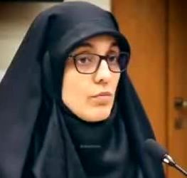 مجری بدون آرایش از صداوسیما کنار گذاشته شد!+فیلم
