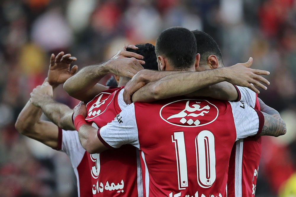 بمب نقل و انتقالات در پرسپولیس منفجر شد + عکس