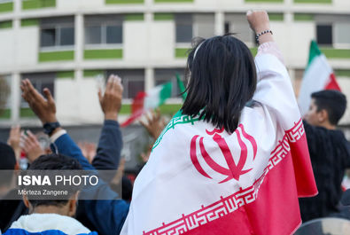 زنان تهران پس از بازی ایران و ولز