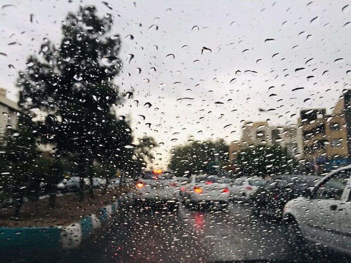 تصاویری دیدنی از بارش باران در شهرهای گیلان +  فیلم