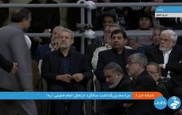 تصویر سه چهره  سیاسی در کنار هم و در حرم امام

