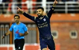 ستاره چادرملو در آستانه استقلالی شدن